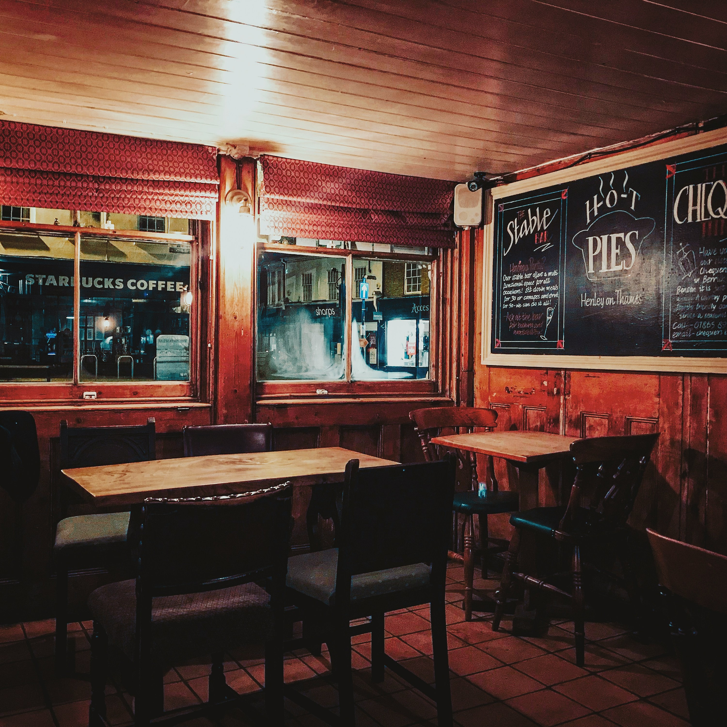 empty resturant space